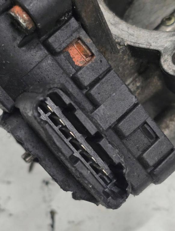 Alfa Romeo 156 sedan 2.0 16v petrol MT 114 kW 2000 Škrtiaca klapka 0280750023