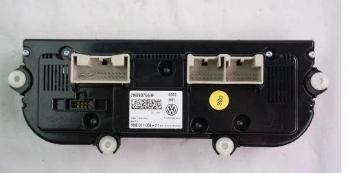 Volkswagen Sharan II 2010-2022 hatchback 2.0 TDI diesel CFG AT 125 kW 2012  Panel kúrenia/klimatizácie 7N0907044F