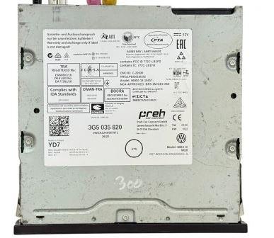 Volkswagen Passat B8 2014- combi 2.0 TDI diesel AT 110 kW 2015  Rádio 3G5035820