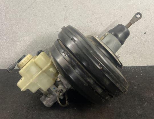 BMW 5 E39 1996-2003 sedan 3.0 D diesel MT 135 kW 2000  Posilňovač bŕzd 1165057 1450