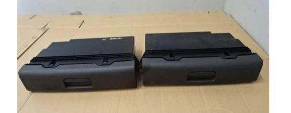 Volkswagen Touran I 2003-2015 hatchback 2.0 TDI diesel AT 130 kW 2014  Priehradka (kastlík) 1T0881580C  1T0881580D