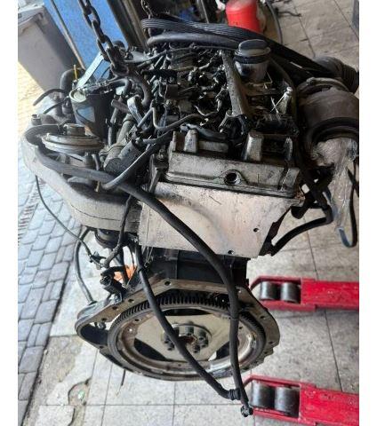 Jeep Grand Cherokee WJ 1998-2004 hatchback 2.7 CRD diesel AT 120 kW 2002  Motor diesel 665.921