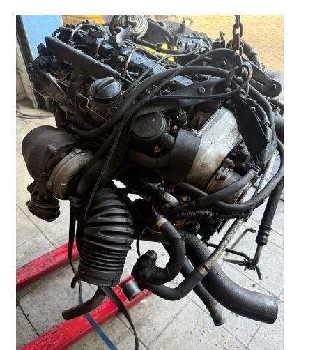 Jeep Grand Cherokee WJ 1998-2004 hatchback 2.7 CRD diesel AT 120 kW 2002  Motor diesel 665.921