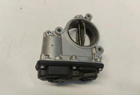 Mercedes E W213 2016- sedan   Škrtiaca klapka a6540900070