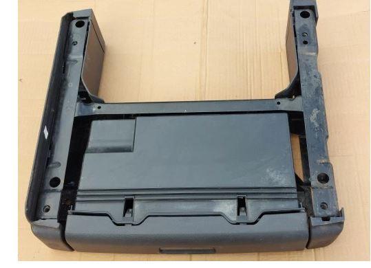 Volkswagen Touran I 2003-2015 hatchback 2.0 TDI diesel AT 130 kW 2014  Priehradka (kastlík) 1T0881580D