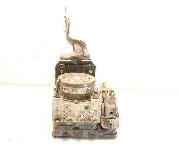 Ford Fiesta Mk7 2008-2017 hatchback 1.2 16v petrol MT 44 kW 2012  Pumpa ABS D1B1-2C405-AC D1B1-2C013-BA