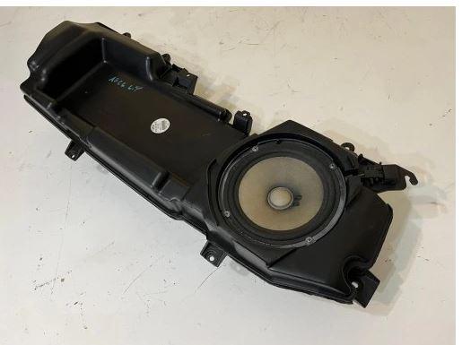 Audi A6 C6 2004-2011 sedan 2.0 TDI diesel MT 103 kW 2008  Reproduktor 4F0035381B