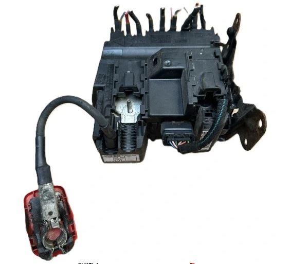 Peugeot 308 II 2013-2021 combi 2.0 E-HDI diesel MT 110 kW 2015  Modul 9675349880