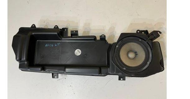 Audi A6 C6 2004-2011 sedan 2.0 TDI diesel MT 103 kW 2008  Reproduktor 4F0035381B