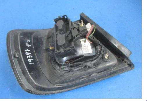 Nissan Primera P11 1996-2002 combi 1.6 16v petrol MT 73 kW 1998  Svetlo zadné pravé 265509F600
