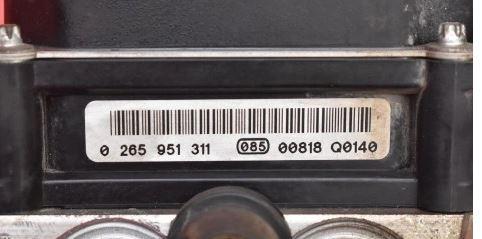 Suzuki SX4 I 2006-2014 hatchback 1.6 16v petrol MT 79 kW 2008  Pumpa ABS 56110-55LN1 0265951311