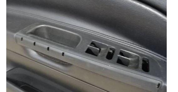 Volkswagen Passat B5 1995-2005 sedan 1.9 TDI diesel 66 kW 1996  Tapacír dverí predný ľavý