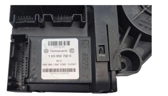 Skoda Octavia II 2004-2013 hatchback 1.9 TDI diesel MT 77 kW 2010  Motorček okien predný pravý 1T0959702E 1K0959792K