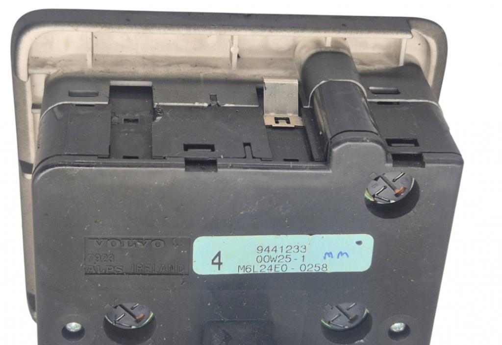 Volvo S60 I 2000-2010 Prepínač svetiel 9441233