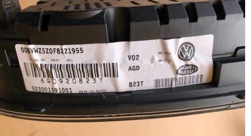 Volkswagen Polo IV 9N 2001-2009 hatchback 1.2 6v petrol MT 44 kW 2009  Prístrojová doska 6Q0920823T