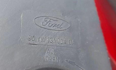 Ford Galaxy Mk1 1995-2000 minivan 1.9 TDI diesel 66 kW 1997  Svetlo zadné ľavé 95VW13N004DA