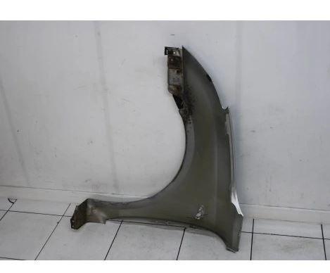 Suzuki Swift Mk6 2005  2010 hatchback 1.3  16v petrol   MT  Blatník predný pravý