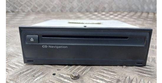 Audi A4 B8 2007-2015 sedan 2.0 TDI diesel AT 105 kW 2008  Rádio 4L0035730B