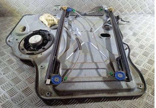 Volkswagen Transporter T5 2003-2015 hatchback 1.9 TDI diesel MT 63 kW 2003  Mechanizmus sťahovania okna predný ľavý 7H1959801