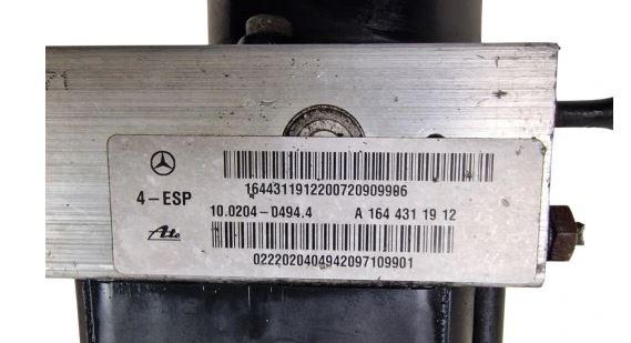 Mercedes R W251 2005-2013 hatchback 3.5 V6 petrol 272967 AT 200 kW 2006  Pumpa ABS A1644311912 A2515450832