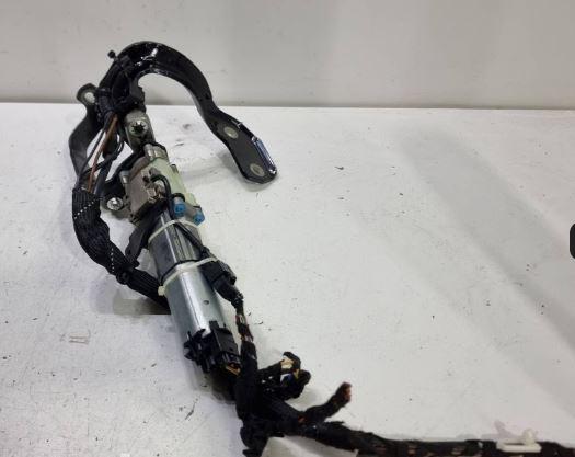 Audi A6 C7 2011-2018 combi 3.0 TFSI petrol AT 180 kW 2013 All road Plynová vzpera zadnej kapoty (kufra) motorcek 4G9827851 0163F190711