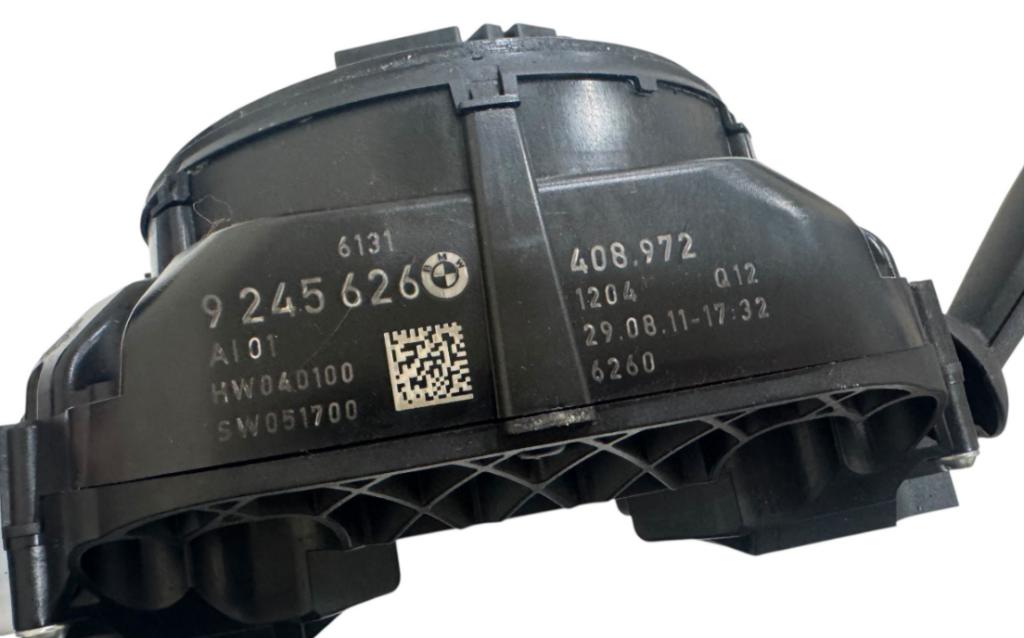 BMW 5 F10 2010-2017 combi 2.0 D diesel AT 135 kW 2011  Prepínacie páčky pod volantom 9245626