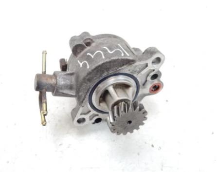 Mitsubishi Pajero III 2000-2004  3.2 DID 121KW/162HP 2001  Vákuová pumpa