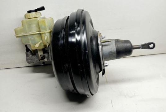 BMW 5 E39 1996-2003 sedan 3.0 D diesel MT 135 kW 2000  Posilňovač bŕzd 1165057 34331165057