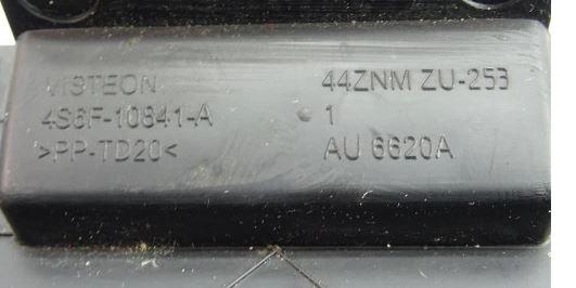 Ford Fiesta Mk6 2002-2008 hatchback 1.4 TDCI diesel MT 50 kW 2003  Prístrojová doska 4S6F-10849-JA