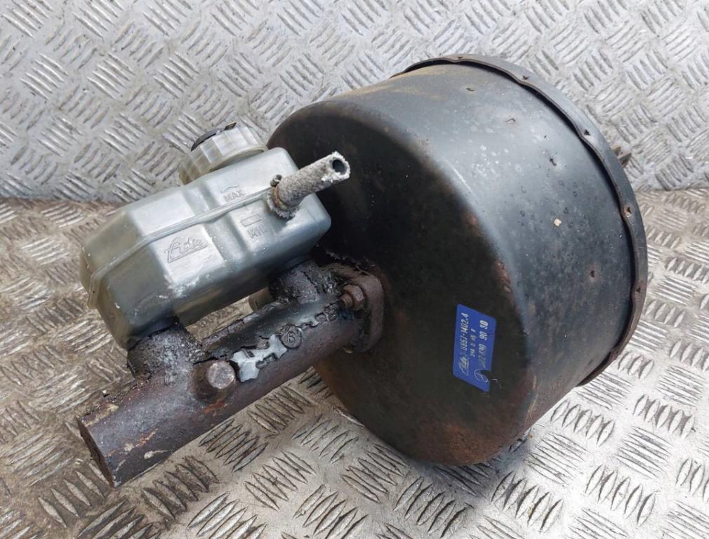 Mercedes KACZKA T1 601 hatchback 2.9 D diesel 1991 Posilňovač bŕzd 0024309030