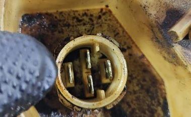 Audi 80 B4 1991-1994 sedan 1.8 petrol MT 66 kW 1992  Palivové čerpadlo 8A0201319A