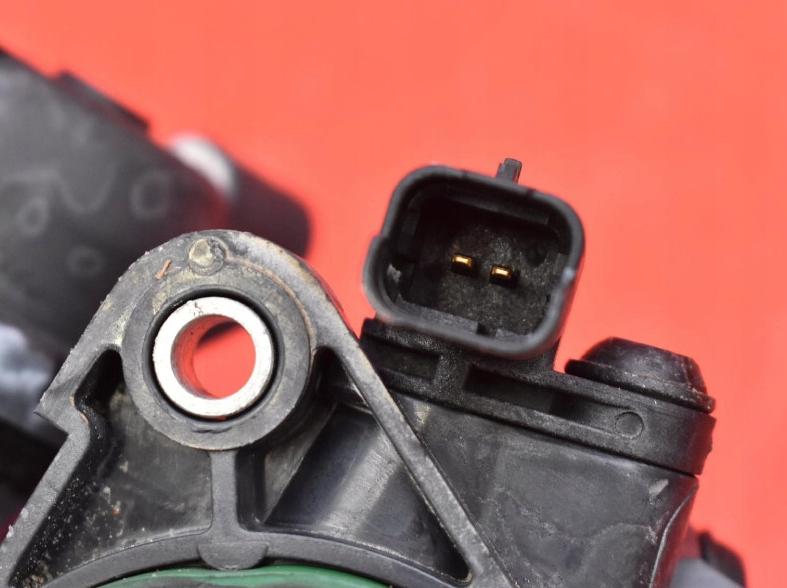 Ford S-max hatchback 2.0 TDCI diesel MT 103 kW 2008  Škrtiaca klapka 6G9Q-9E926-AE