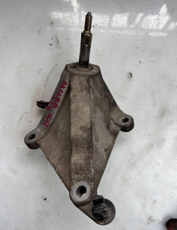 Nissan Micra K12 2003-2010 hatchback 1.2 Držiak prevodovky 11253ax600