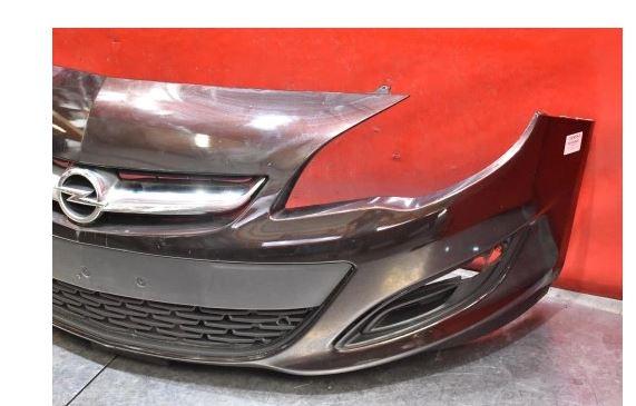 Opel Astra IV 2009-2015 sedan 1.6 16v petrol MT 85 kW 2018  Nárazník predný