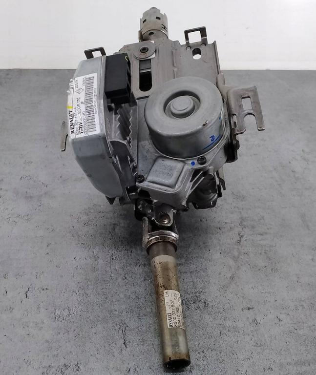 Renault Modus 1.2 16v petrol MT 72 kW 2005  Servočerpadlo 8200307151A