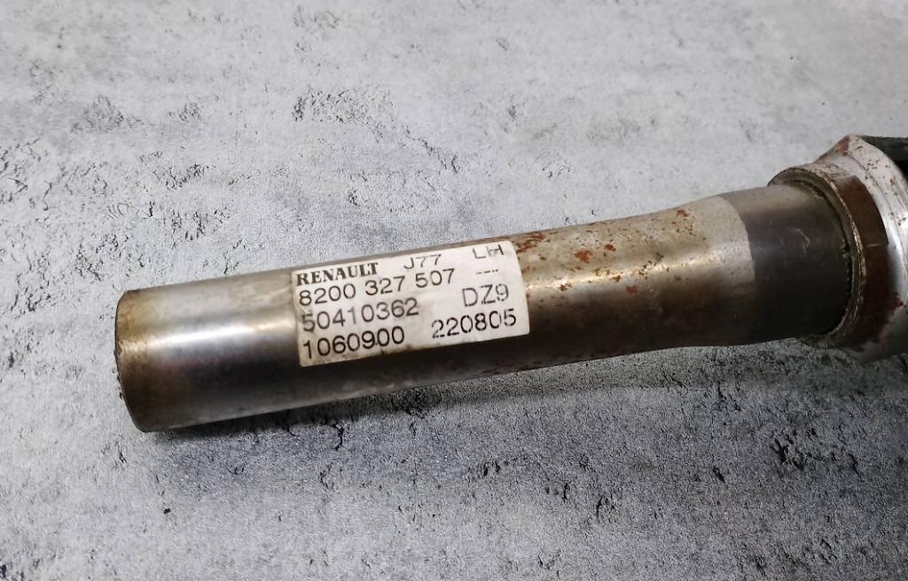 Renault Modus 1.2 16v petrol MT 72 kW 2005  Servočerpadlo 8200307151A