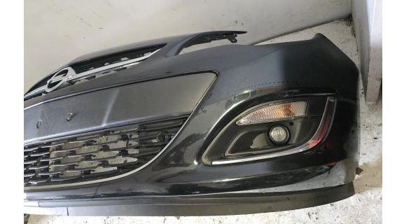 Opel Astra IV 2009-2015 sedan 1.6 16v petrol MT 85 kW 2018  Nárazník predný