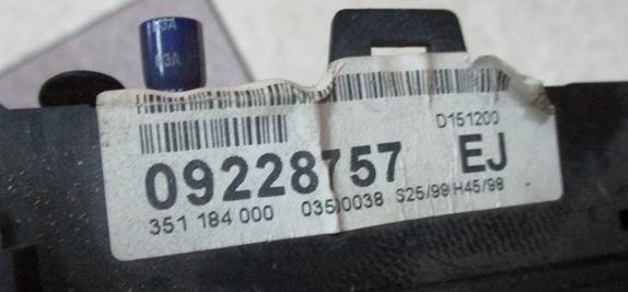 Opel Zafira A 1999-2005 hatchback 2.0 DTI diesel 74 kW 2003  Prístrojová doska 09228757EJ