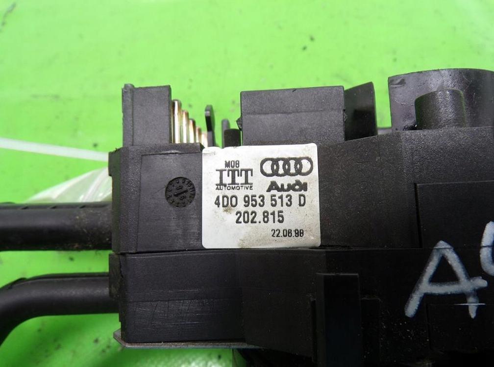 Audi A4 B5 1994-2001 Prepínacie páčky pod volantom 4D0953513D