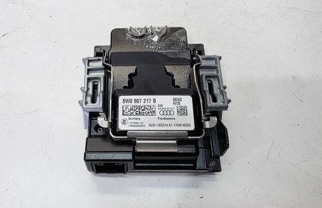 Audi A4 B8 2007-2015 combi 1.8 TFSI petrol MT 88 kW 2009  Kamera predná 8W0907217B