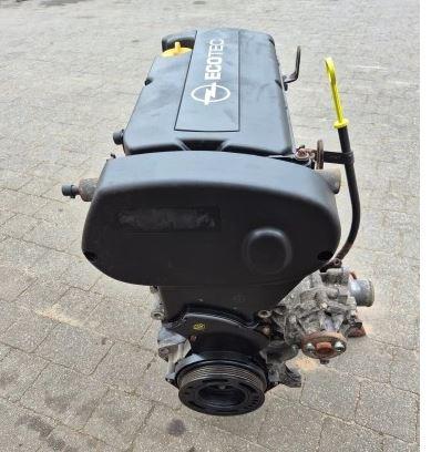 Opel Zafira B 2005-2014 hatchback 1.8 16v petrol MT 103 kW 2007  Motor benzín Z18XER