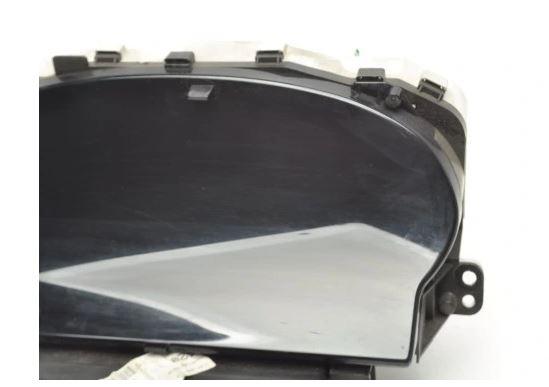 Toyota Yaris I 1999-2005 hatchback 1.4 D4D diesel MT 55 kW 2004  Prístrojová doska 83800-0D420