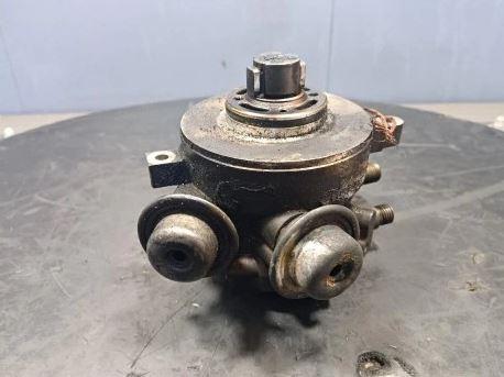 Porsche Cayenne II 2010-2017 hatchback 4.8 T V8 petrol AT 368 kW 2011  Palivové čerpadlo 94811031572