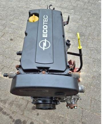 Opel Zafira B 2005-2014 hatchback 1.8 16v petrol MT 103 kW 2007  Motor benzín Z18XER