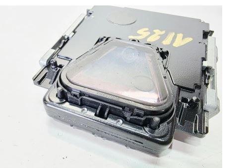 Audi A4 B8 2007-2015 combi 1.8 TFSI petrol MT 88 kW 2009  Kamera predná 8W0907217B