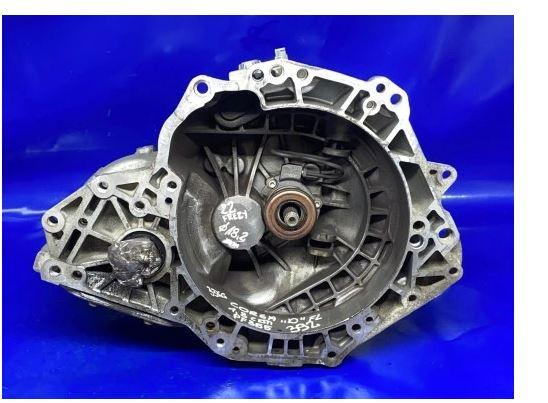 Opel Astra III 2004-2014 sedan 1.3 CDTI diesel MT 66 kW 2010  Prevodovka manuálna PF355 55565178 24578343 461117160