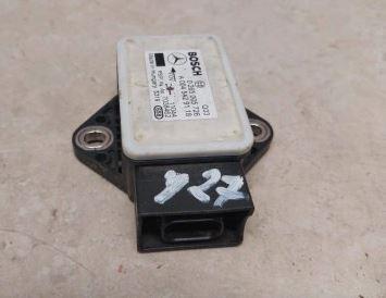 Mercedes B W245 2005-2011 hatchback 2.0 CDI diesel MT 80 kW 2006  Snímač nárazu A0045429118 0265005726