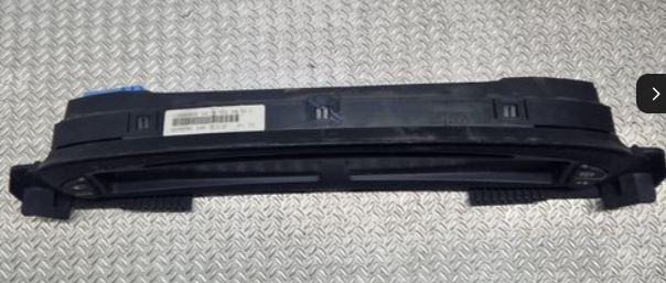 Citroen Xsara Picasso hatchback 1.6 petrol MT 70 kW 2004 Prístrojová doska 965566980 VD0966U09