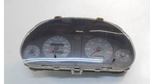 Skoda Felicia hatchback 1.9 D diesel MT 47 kW 2000  Prístrojová doska 6U0919033C 443431143820