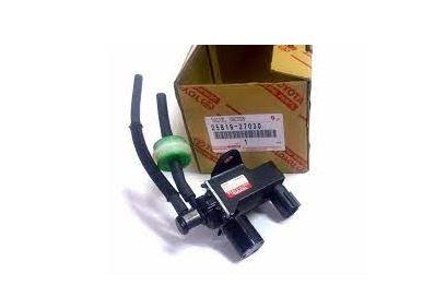 Toyota Avensis Verso 2001-2009 hatchback 2.0 D4D diesel 85 kW 2002  Snímač tlaku 25819-27030  139700-0710